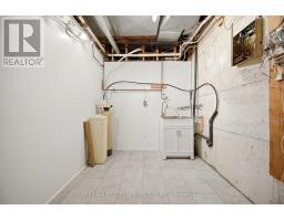 246 Walmer Road, Toronto, ON M5R3R7 Photo 39