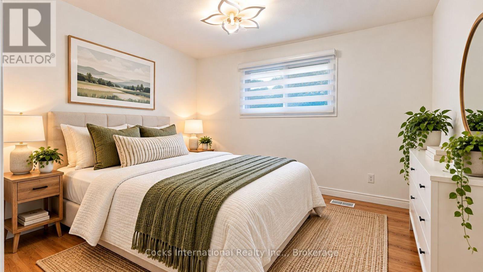 36 SUSAN STREET W - 18