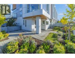 5601 Rumble Street, Burnaby, BC V5J2C3 Photo 6