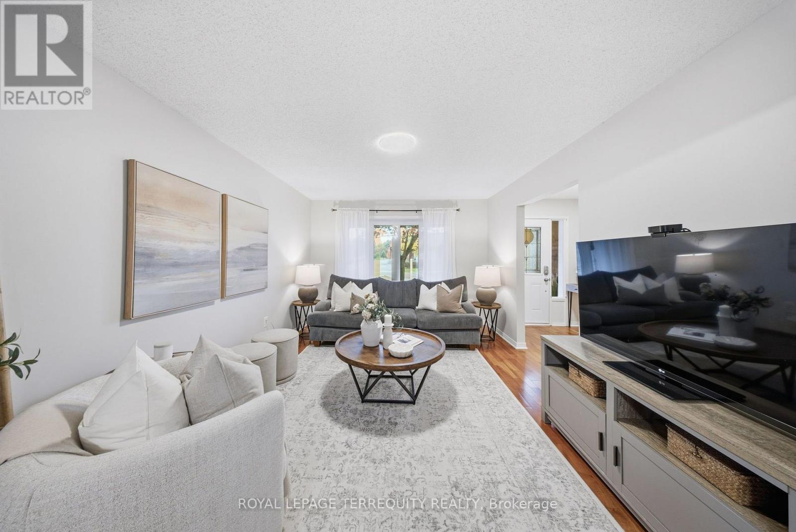 3018 Trulls Road, Clarington, ON photo 6