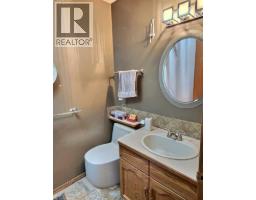 Bedroom - 20 Mt Backus Place W, Lethbridge, AB T1K6P5 Photo 10