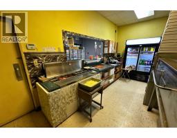 111, 5401 Temple Drive Ne, Calgary, AB T2Y3R3 Photo 9
