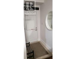 31 Barletta Drive, Vaughan, ON L6A4H5 Photo 6