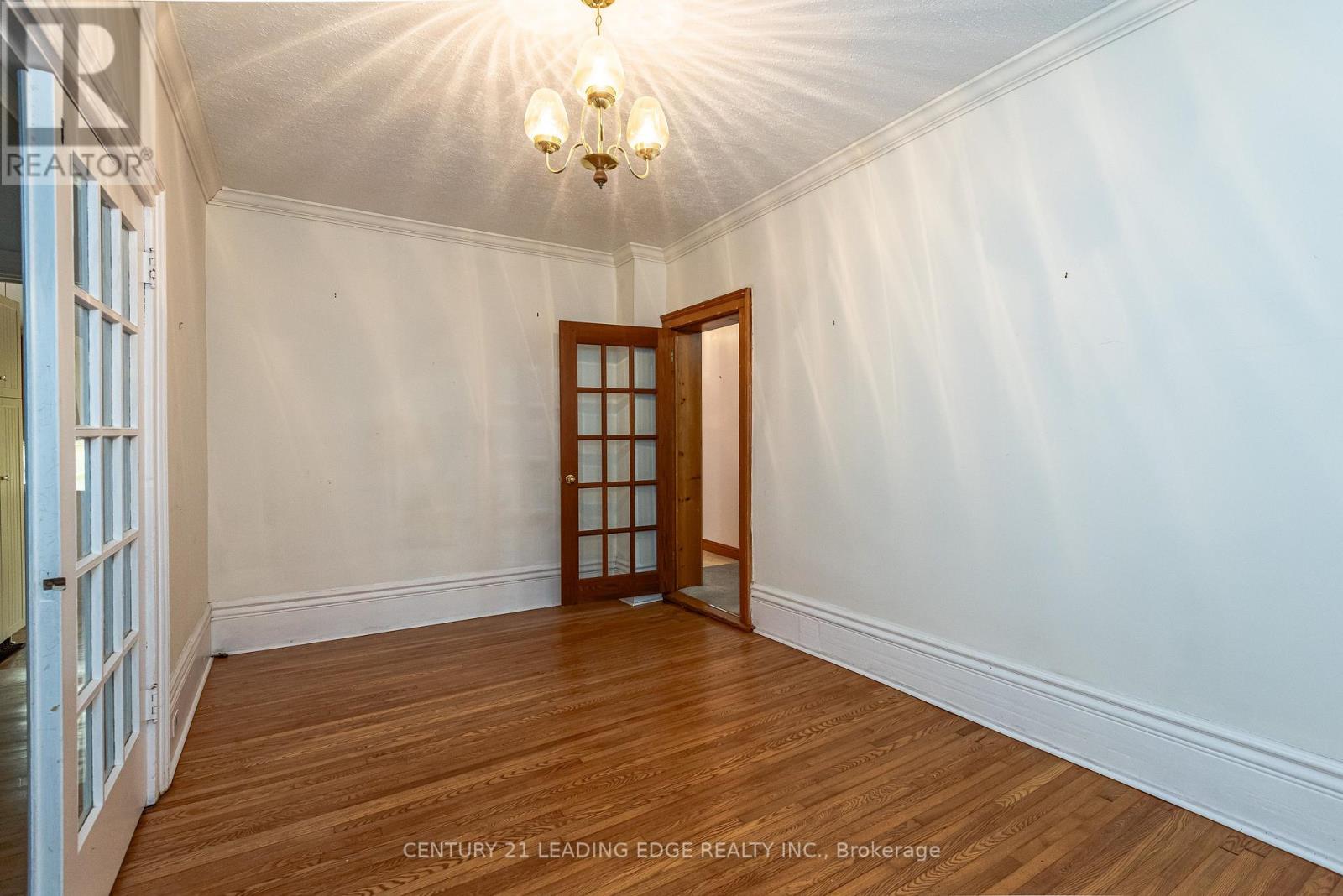 62 North Street, Georgina, ON photo 6