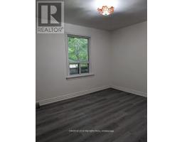Bedroom 3 - Main - 38 Harding Boulevard, Richmond Hill, ON L4C1S8 Photo 6