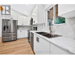 36 Pine Needles Drive, Tiny, ON L9M0J2 Photo 10