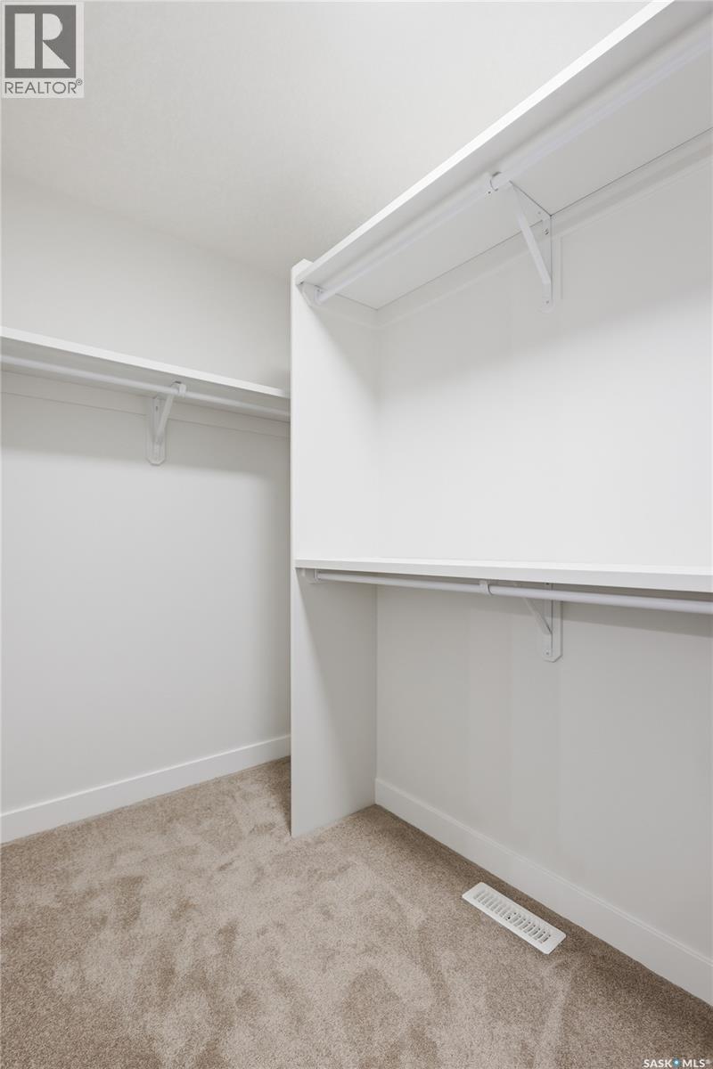 141 Emma CRESCENT - 18