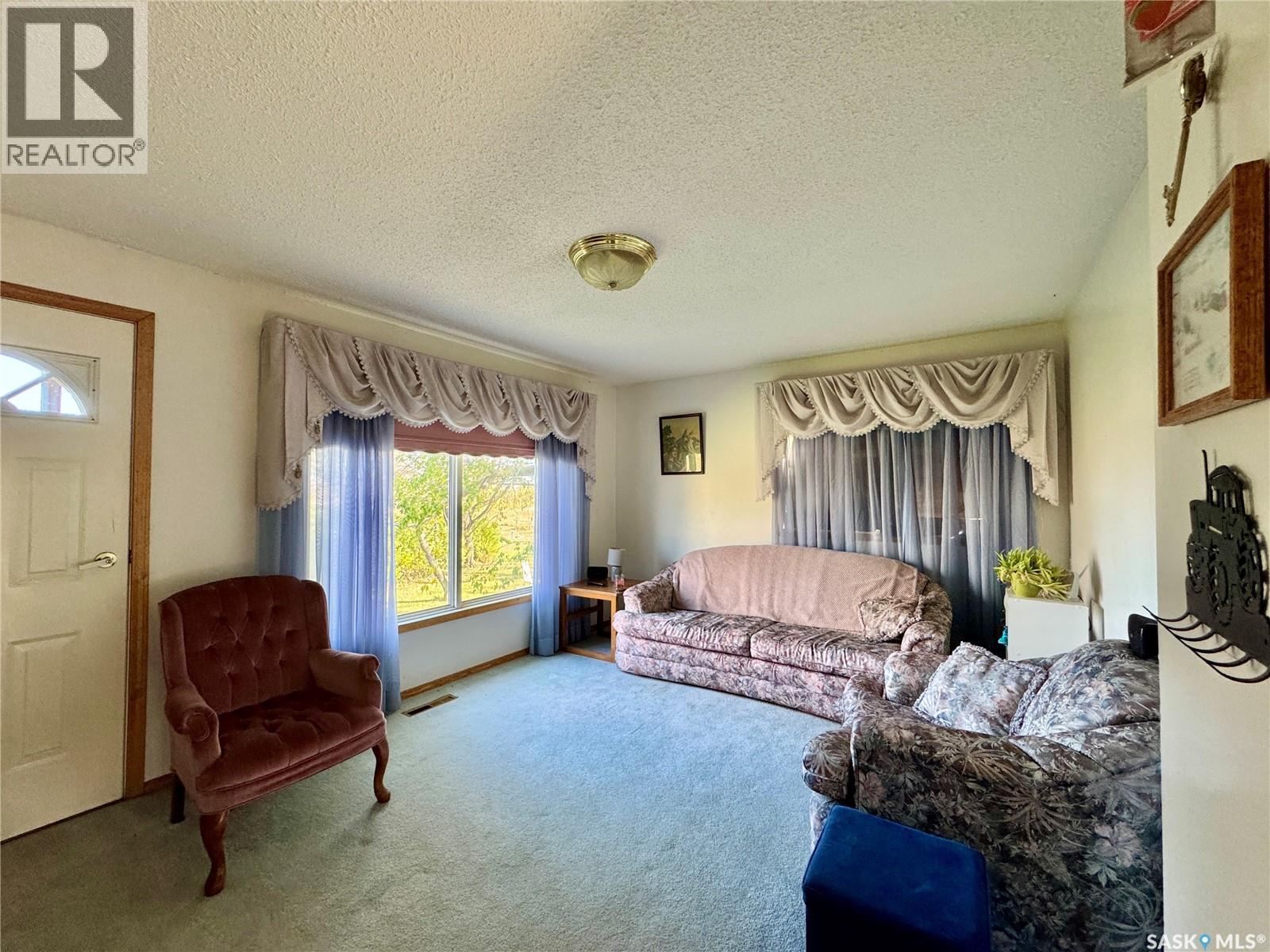 Country Mile Acres - RM of Spy Hill - 7