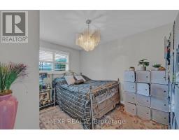 593a Scarlett Road N, Toronto, ON M9P2S6 Photo 18