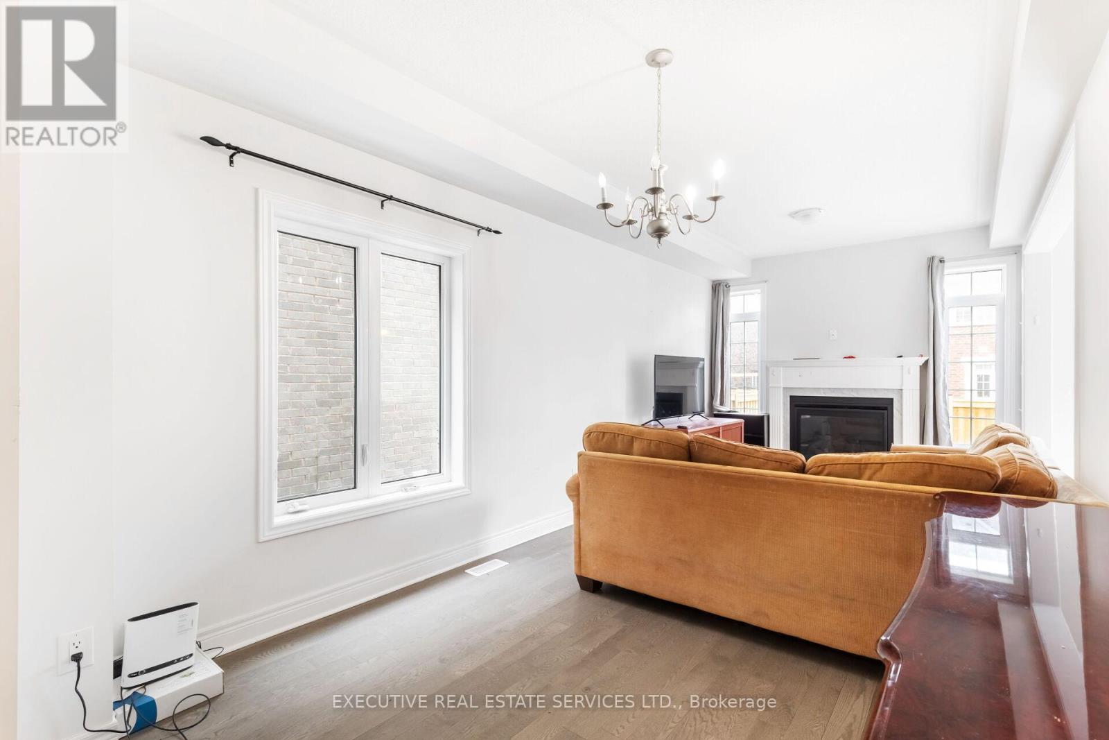 105 BRANIGAN CRESCENT, Halton Hills (Georgetown) — photo 10