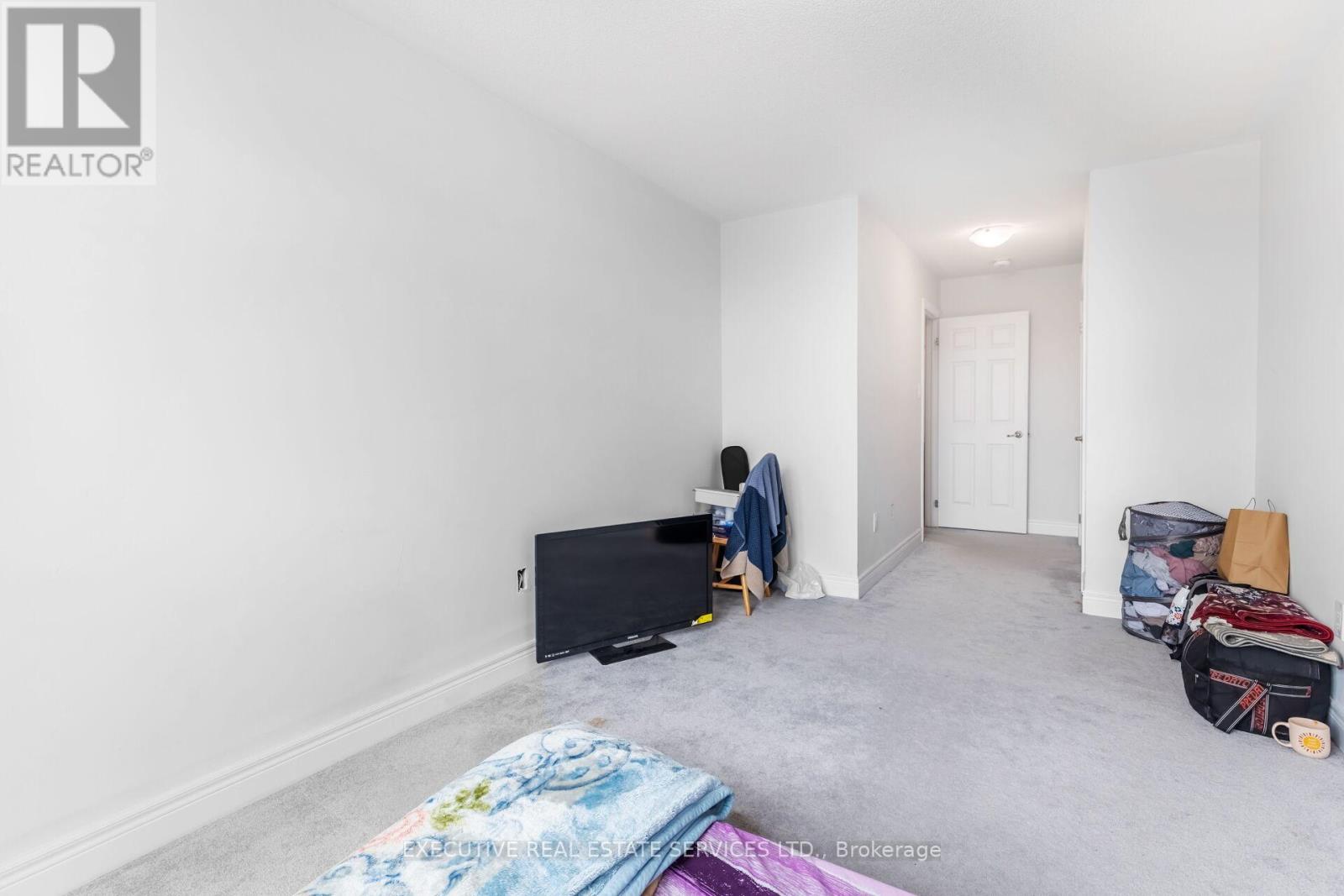 105 Branigan Crescent — photo 33
