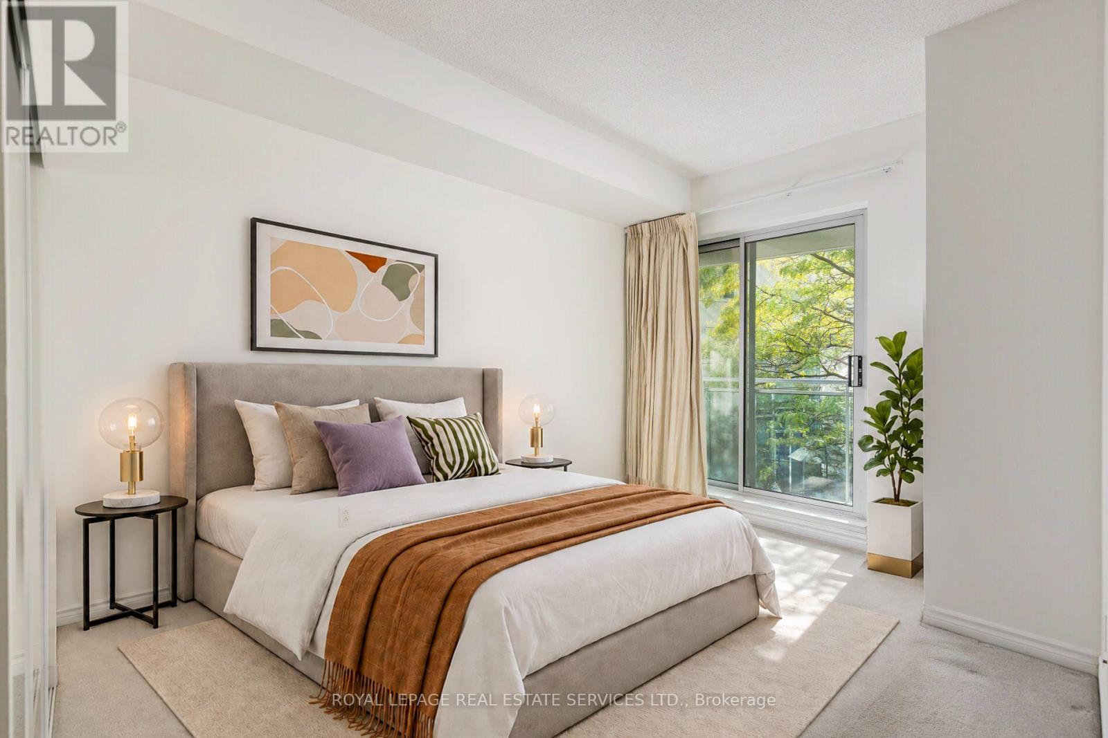 221- 5 Marine Parade Drive, Toronto, ON photo 14