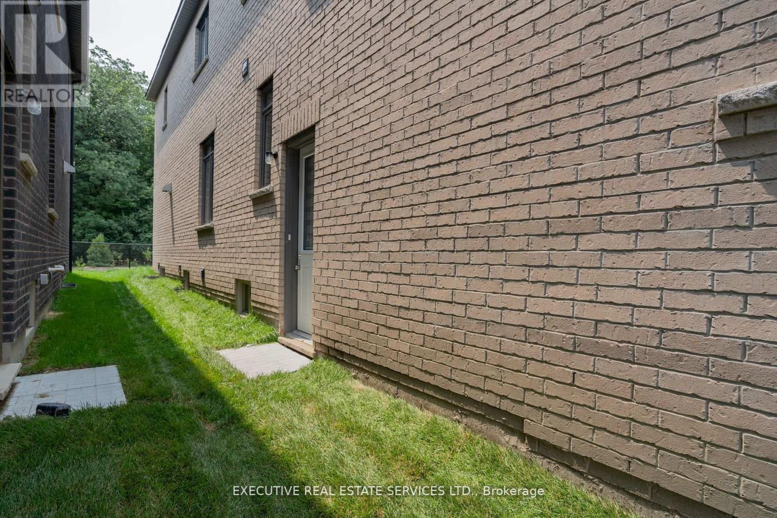 158 PETCH AVENUE, Brampton (Northwest Brampton)