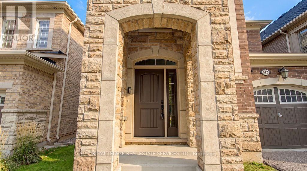 142 Culp Trail, Oakville, ON photo 2