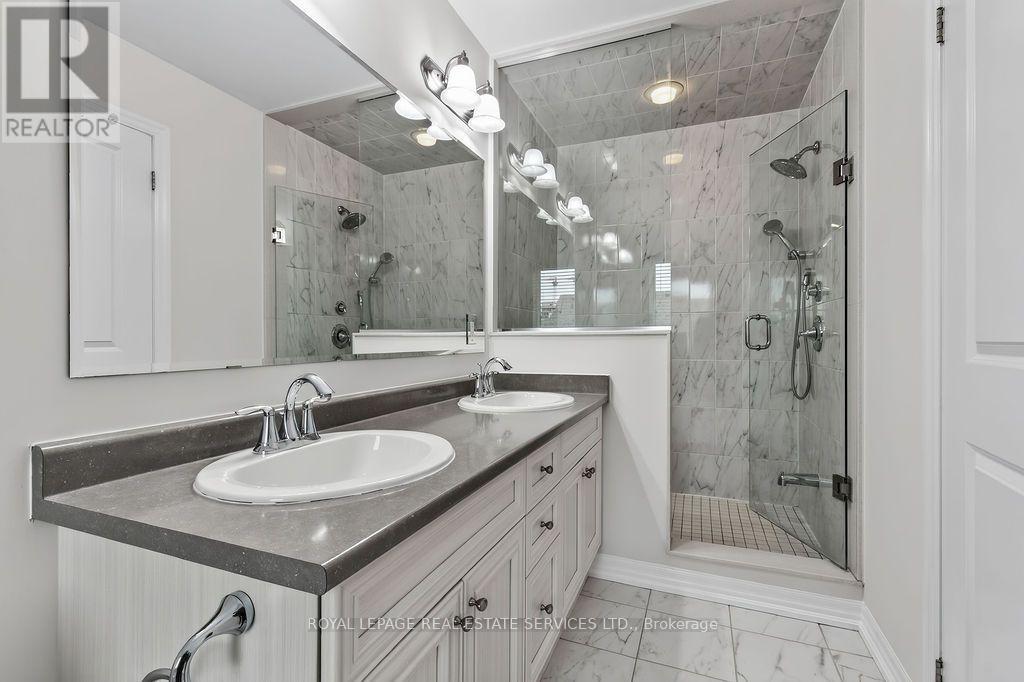 142 Culp Trail, Oakville, ON photo 24