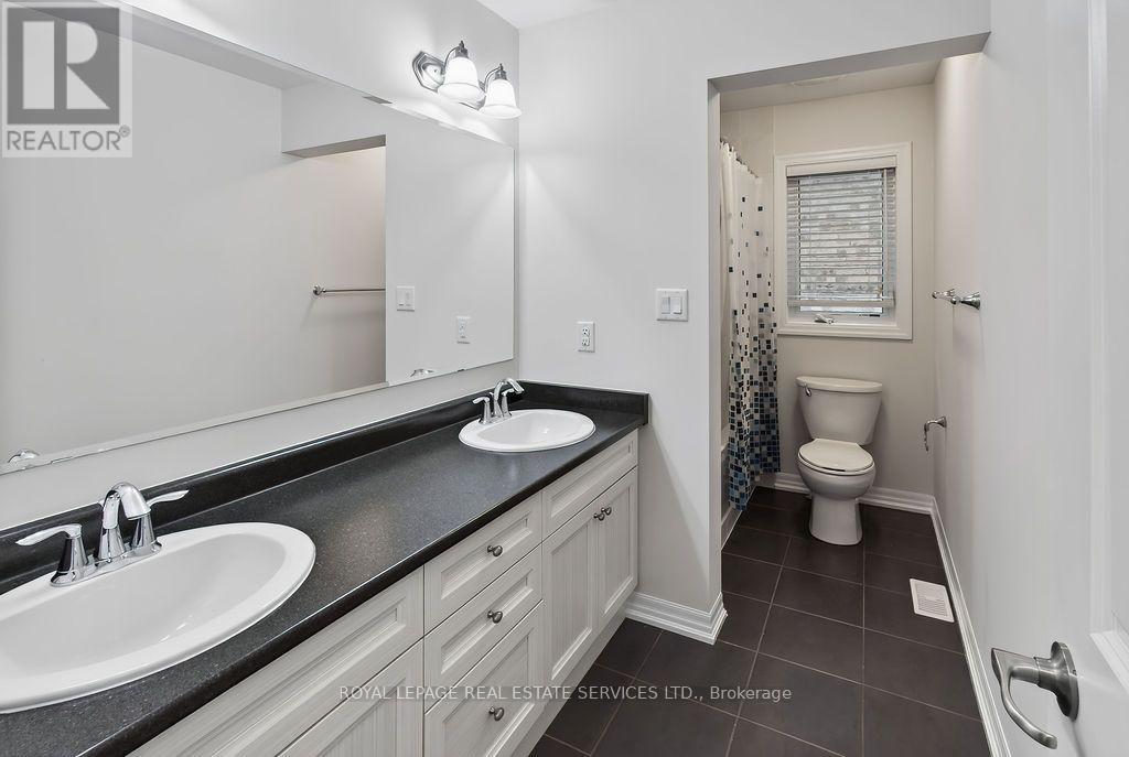 142 Culp Trail, Oakville, ON photo 26