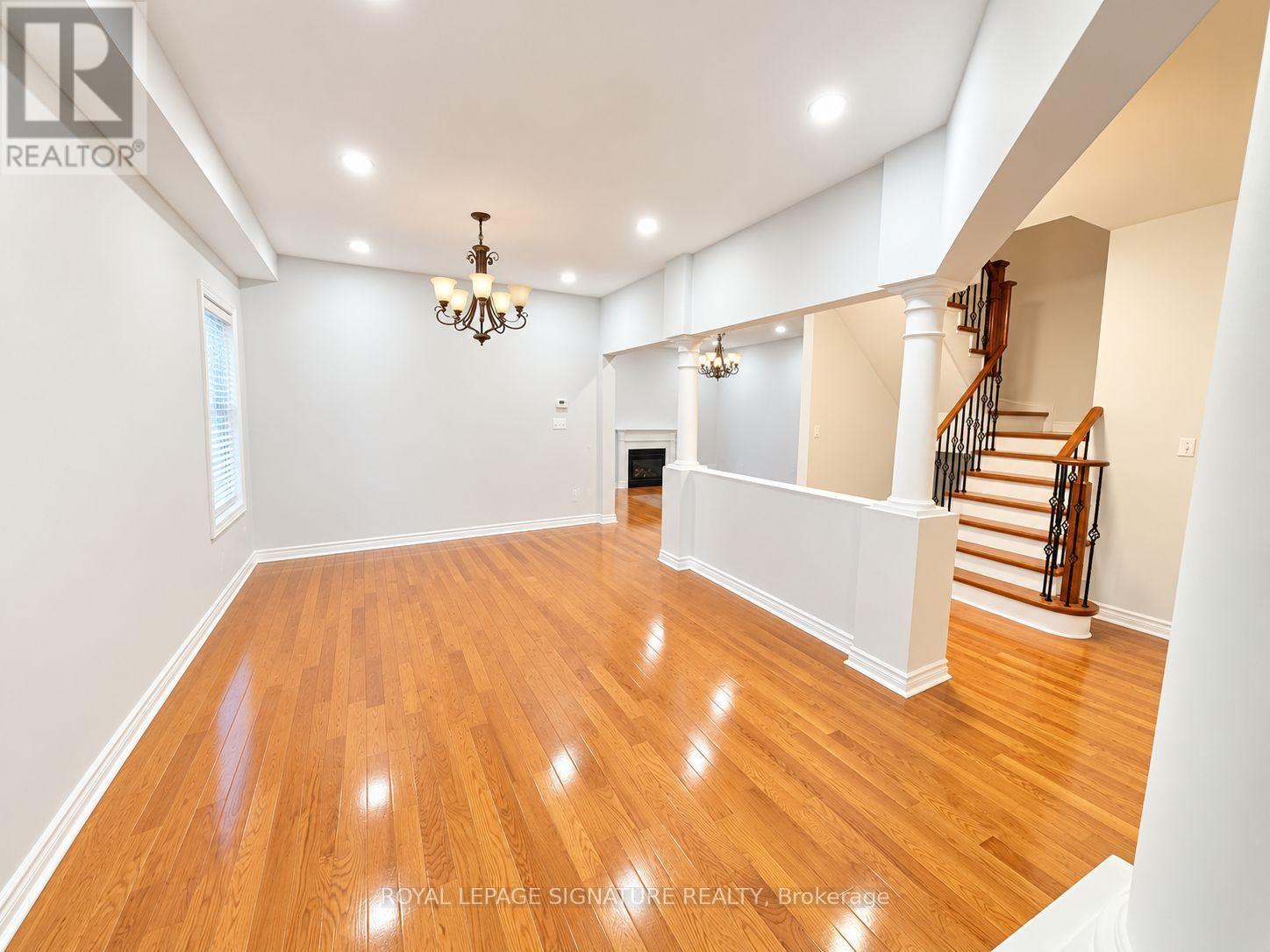 454 HUNTINGTON RIDGE DRIVE, Mississauga (Hurontario) — photo 3