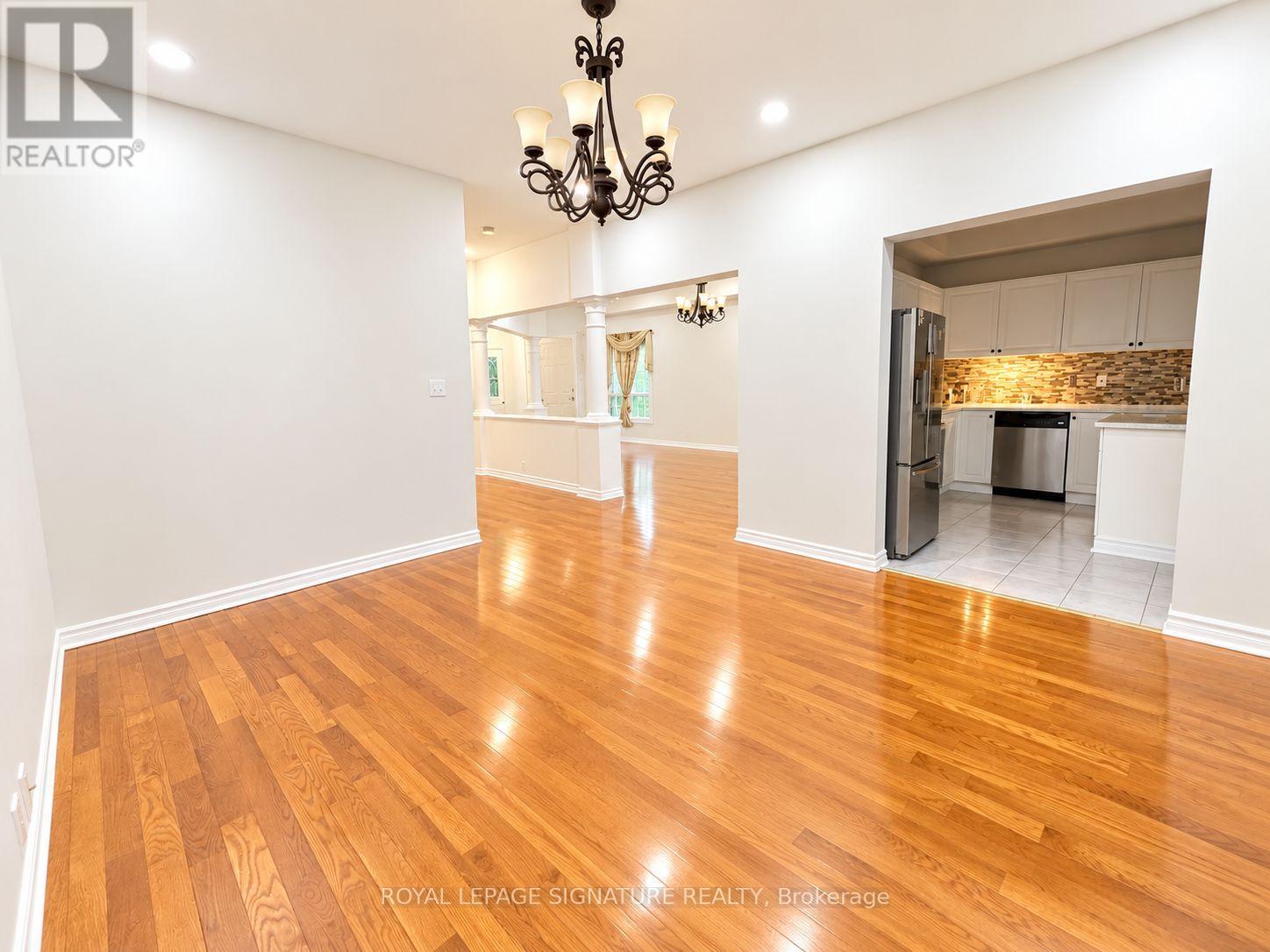 454 HUNTINGTON RIDGE DRIVE, Mississauga (Hurontario) — photo 4