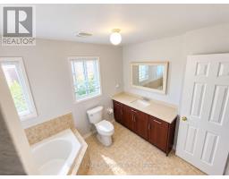454 Huntington Ridge Drive, Mississauga, ON L5R0A9 Photo 8