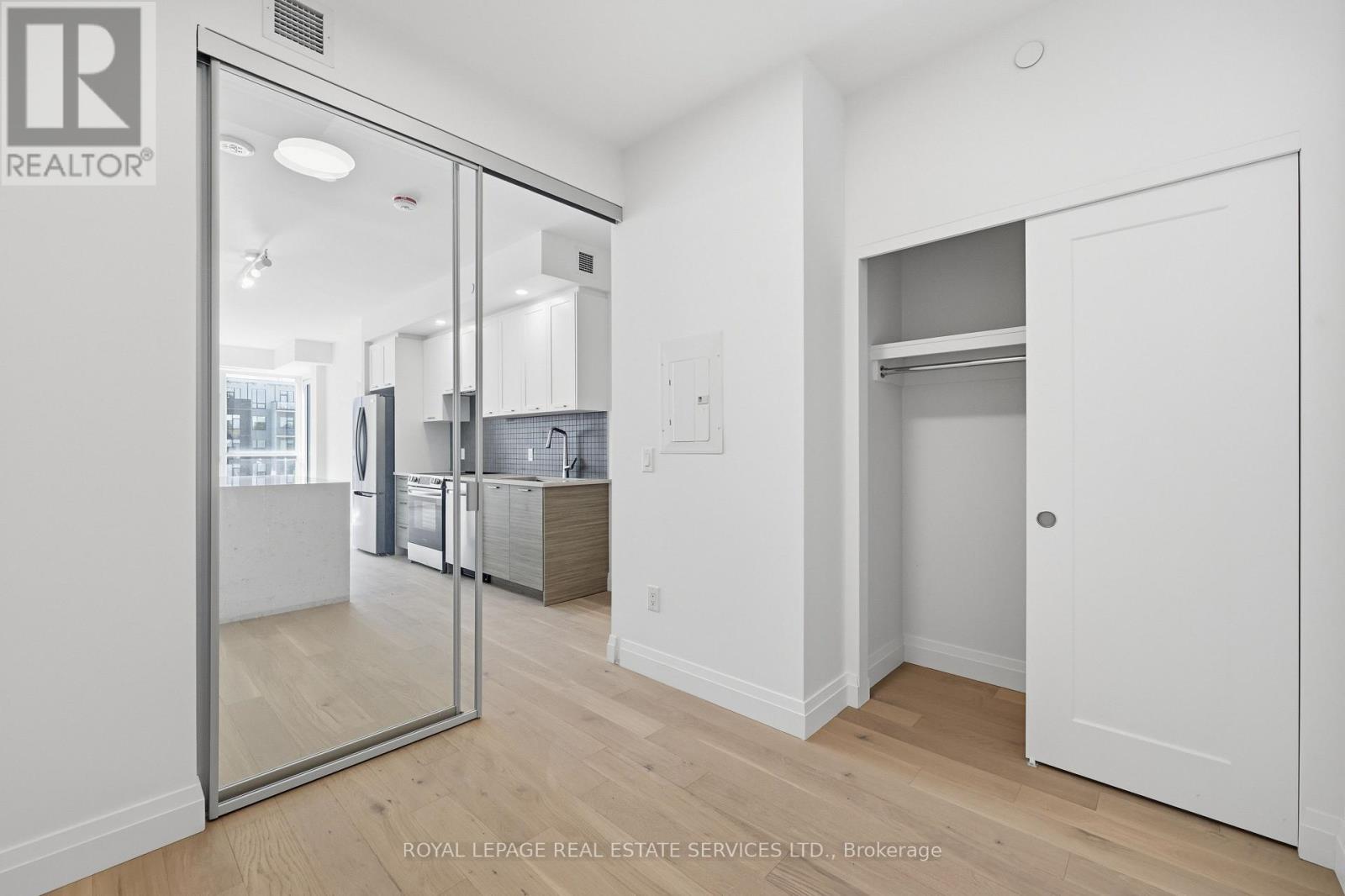 26 Mill Street — photo 13