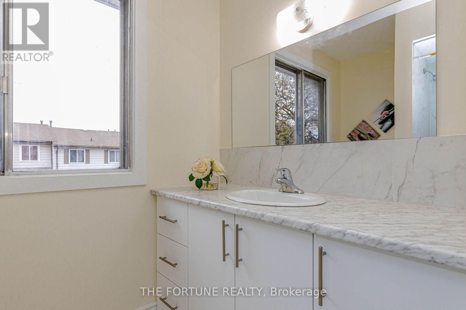 66- 7475 Goreway Drive, Mississauga, ON photo 39