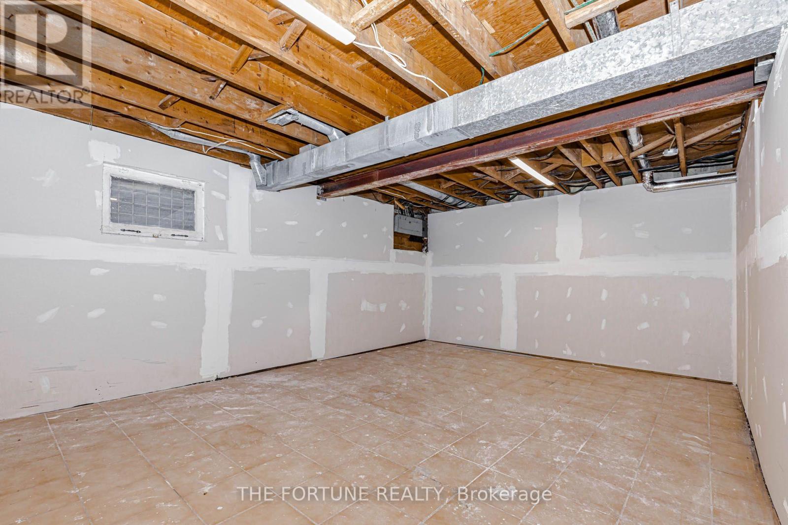 #66 7475 GOREWAY DRIVE - 45