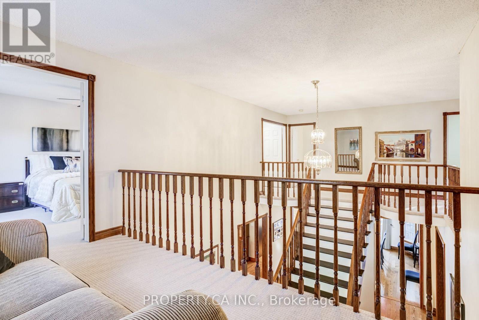 411 Freeman Crescent, Oakville, ON photo 32