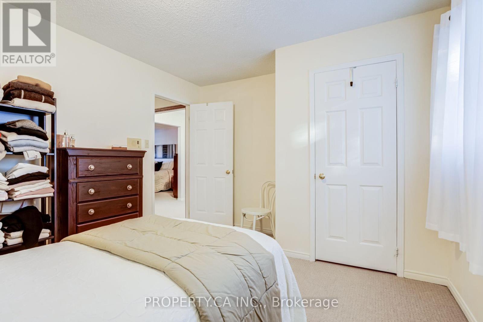 411 Freeman Crescent, Oakville, ON photo 36