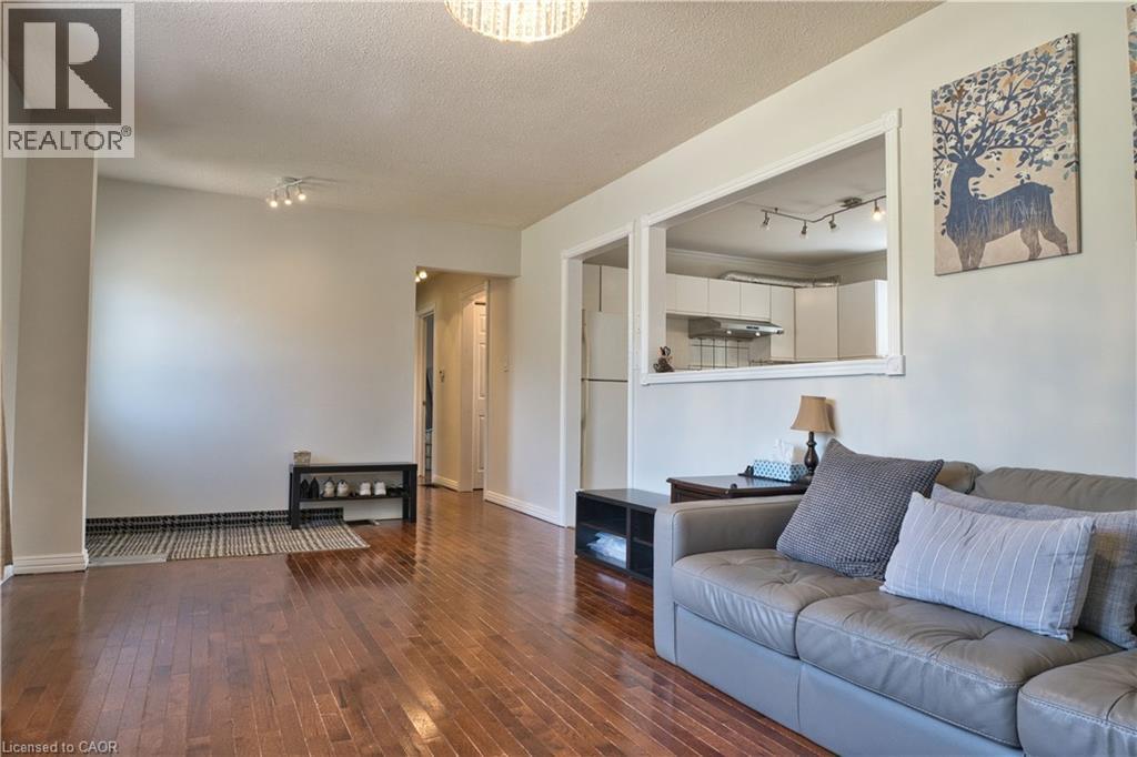 365 ADELINE Drive, Georgina — photo 6