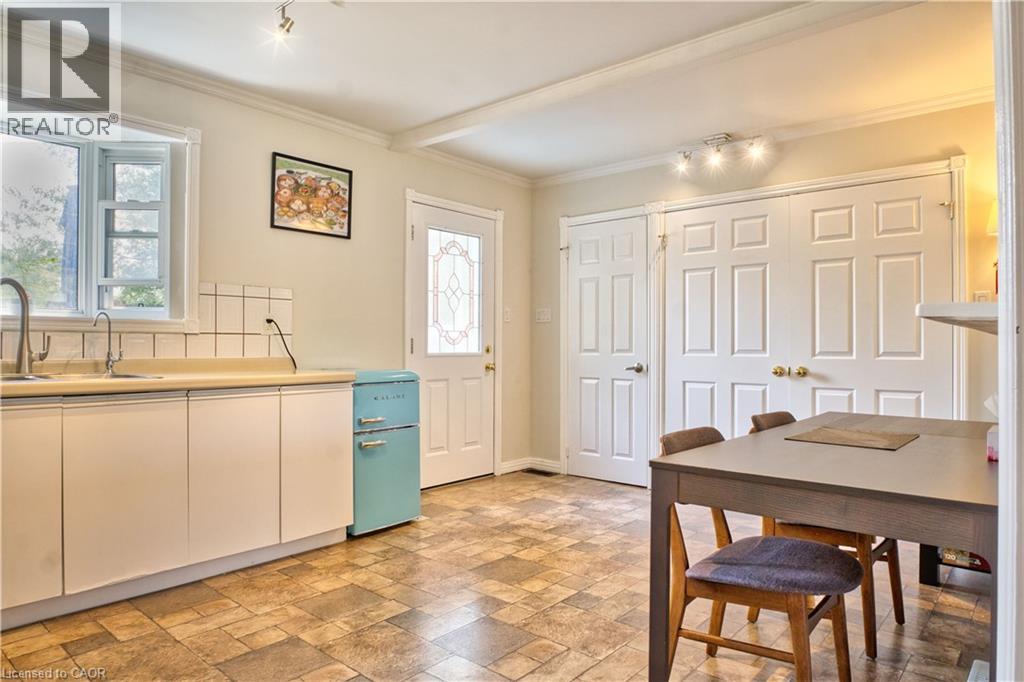 365 ADELINE Drive, Georgina — photo 7