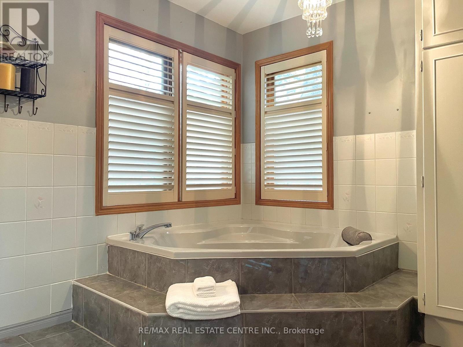 485471 30 Sideroad, Amaranth, ON photo 26