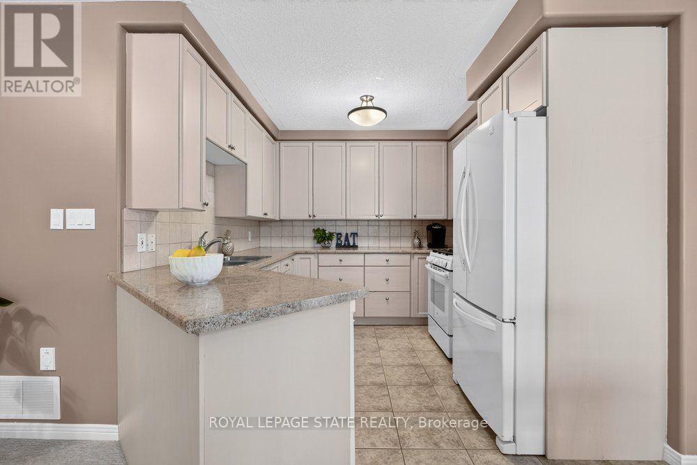 272 Gatestone Drive, Hamilton, ON photo 23