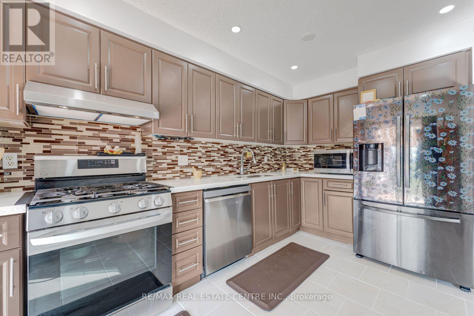 52 Crawford Crescent, Cambridge, ON photo 19