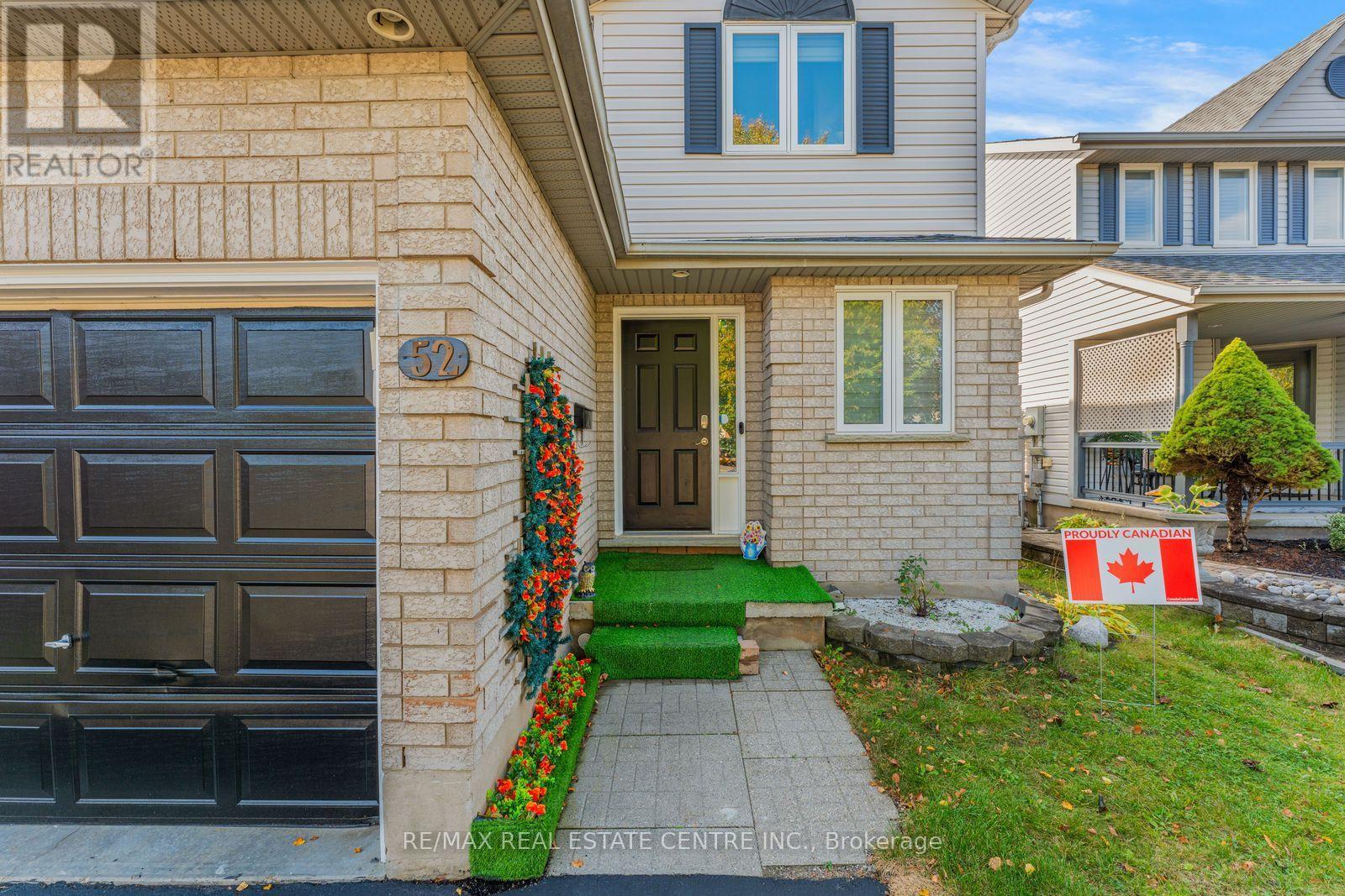 52 CRAWFORD CRESCENT — photo 2