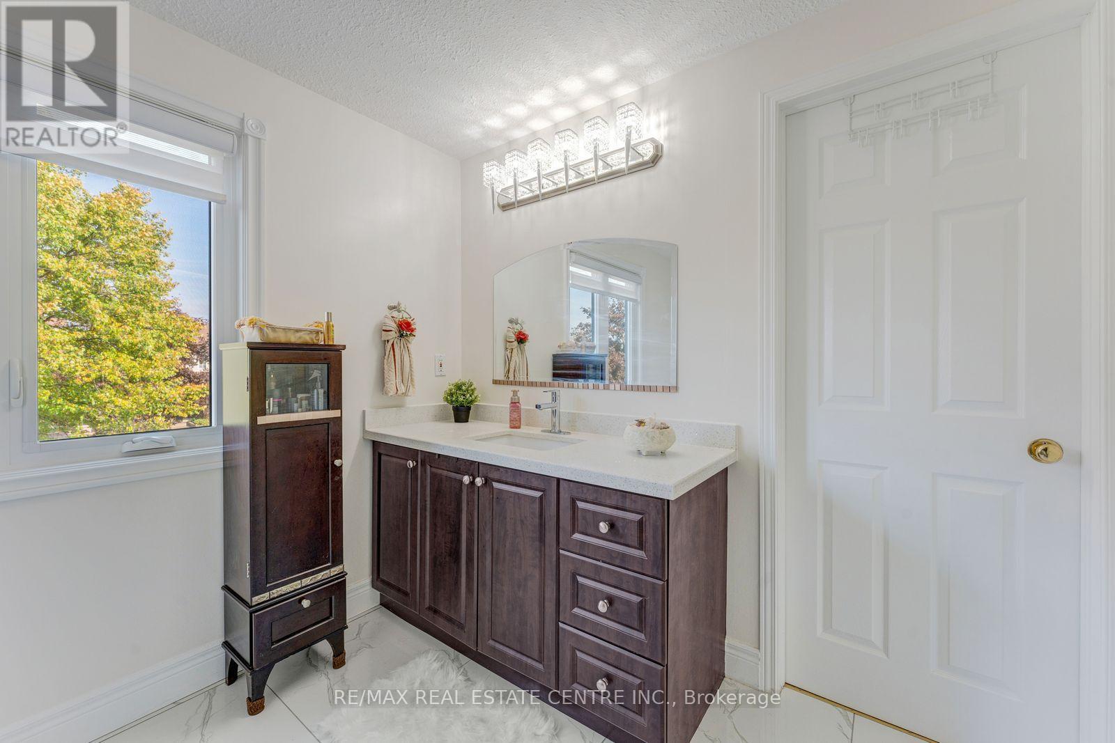 52 Crawford Crescent, Cambridge, ON photo 31