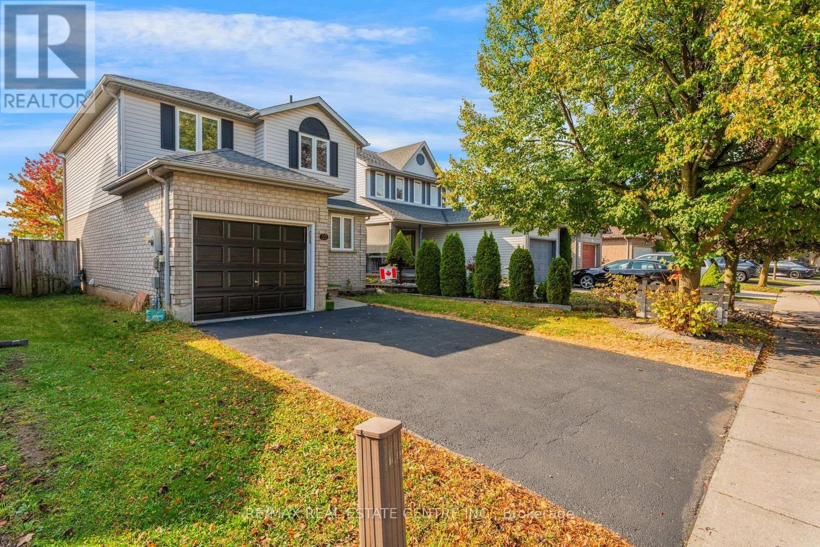 52 Crawford Crescent, Cambridge, ON photo 4