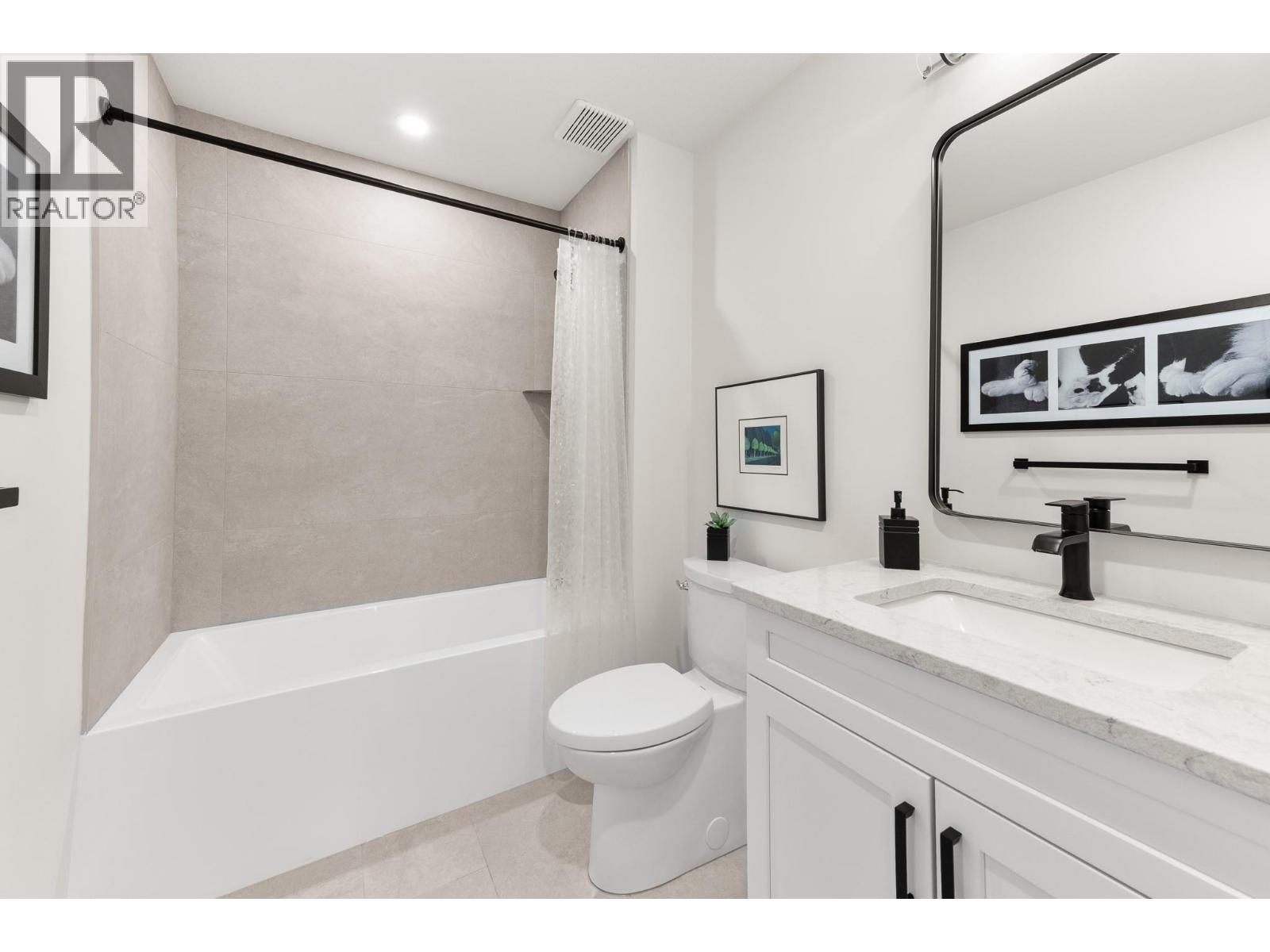 101 102 Forestbrook Place, Penticton