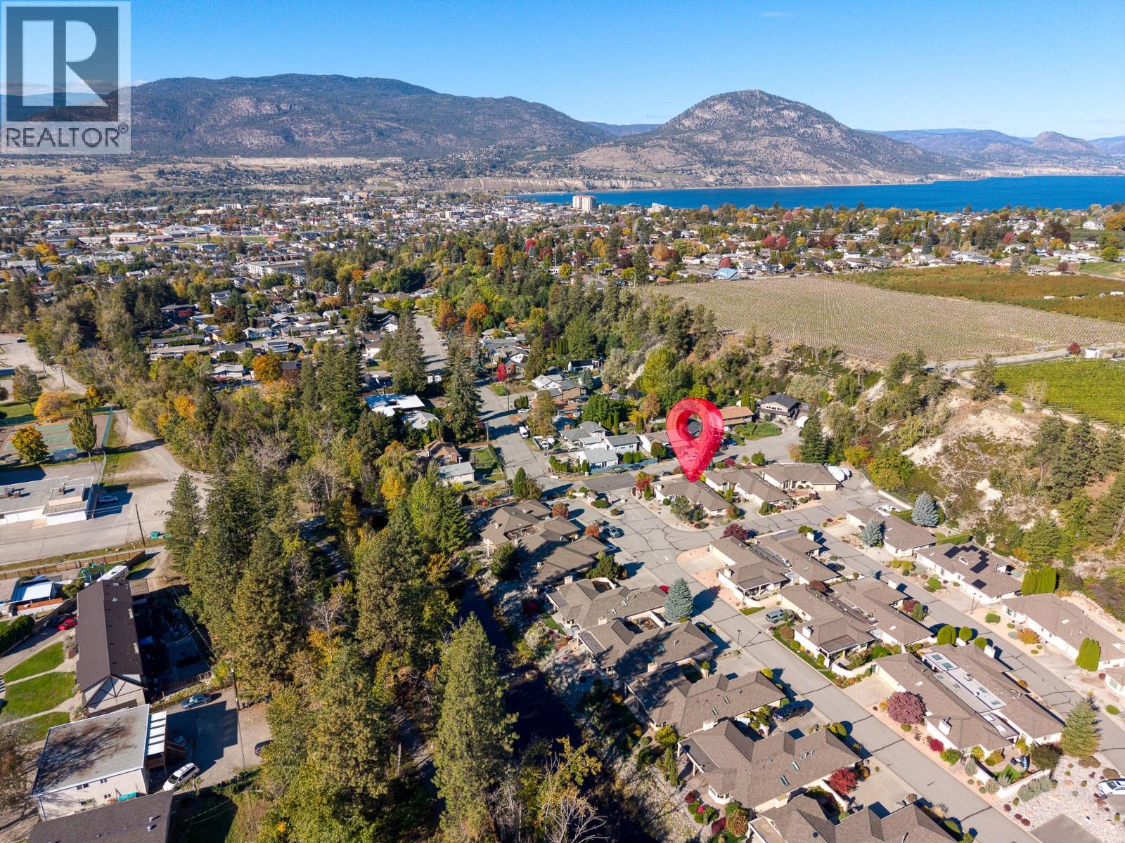 101 102 Forestbrook Place, Penticton