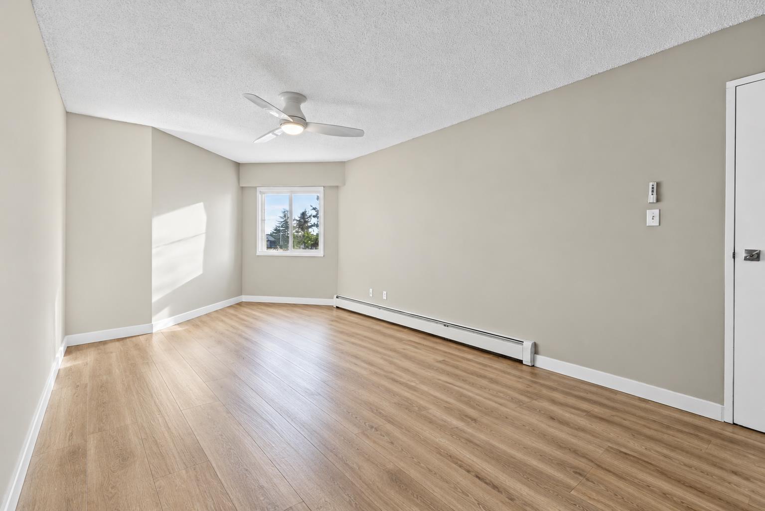 Photo of 355 2821 TIMS STREET 13