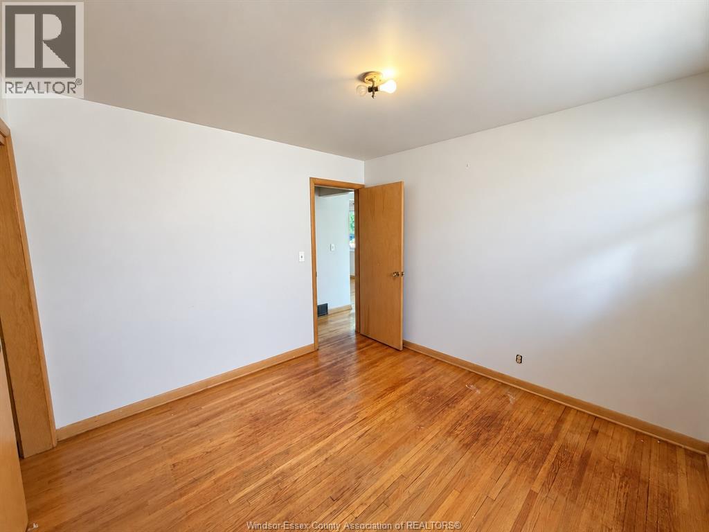 1425 Giles Boulevard East — photo 13