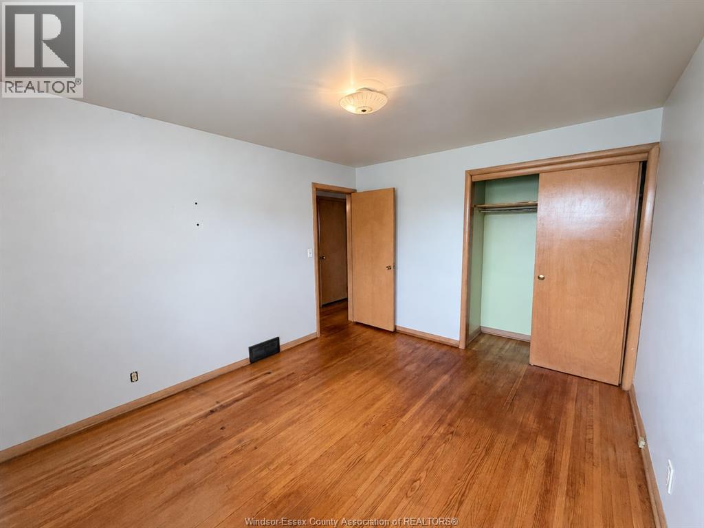 1425 Giles Boulevard East — photo 15
