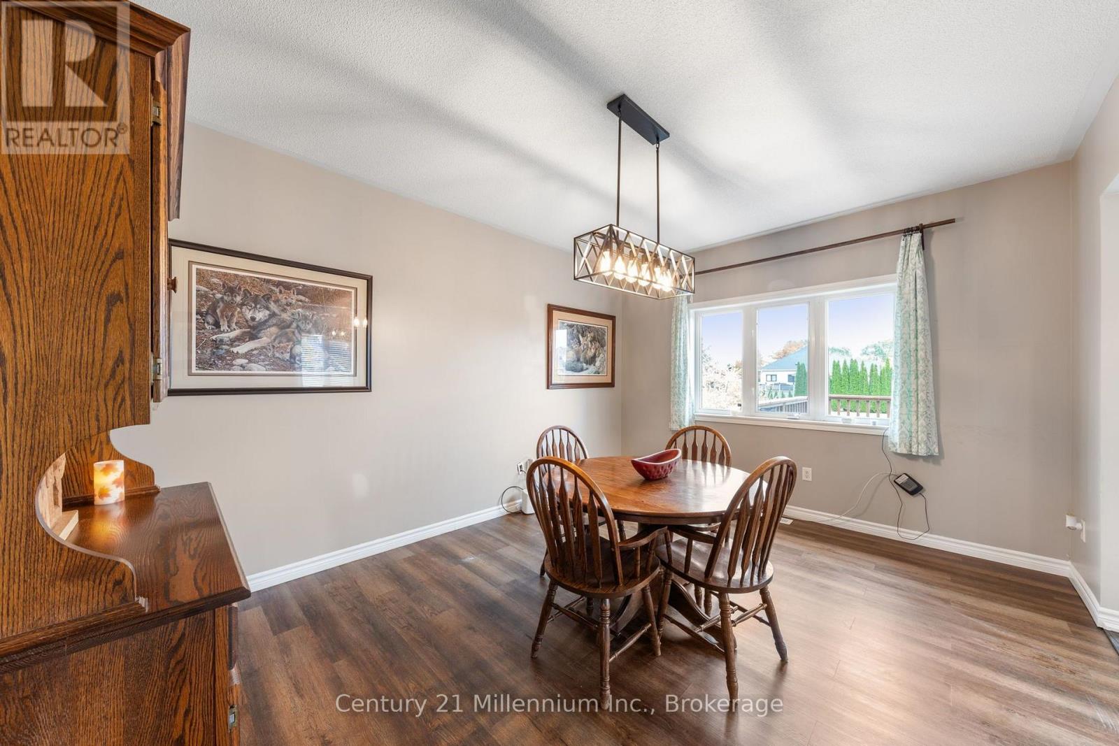23 Butternut Crescent — photo 21