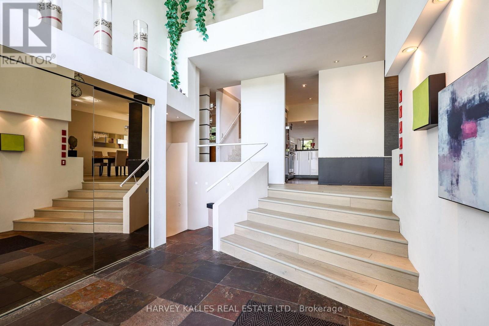90 BERKINSHAW CRESCENT - 8