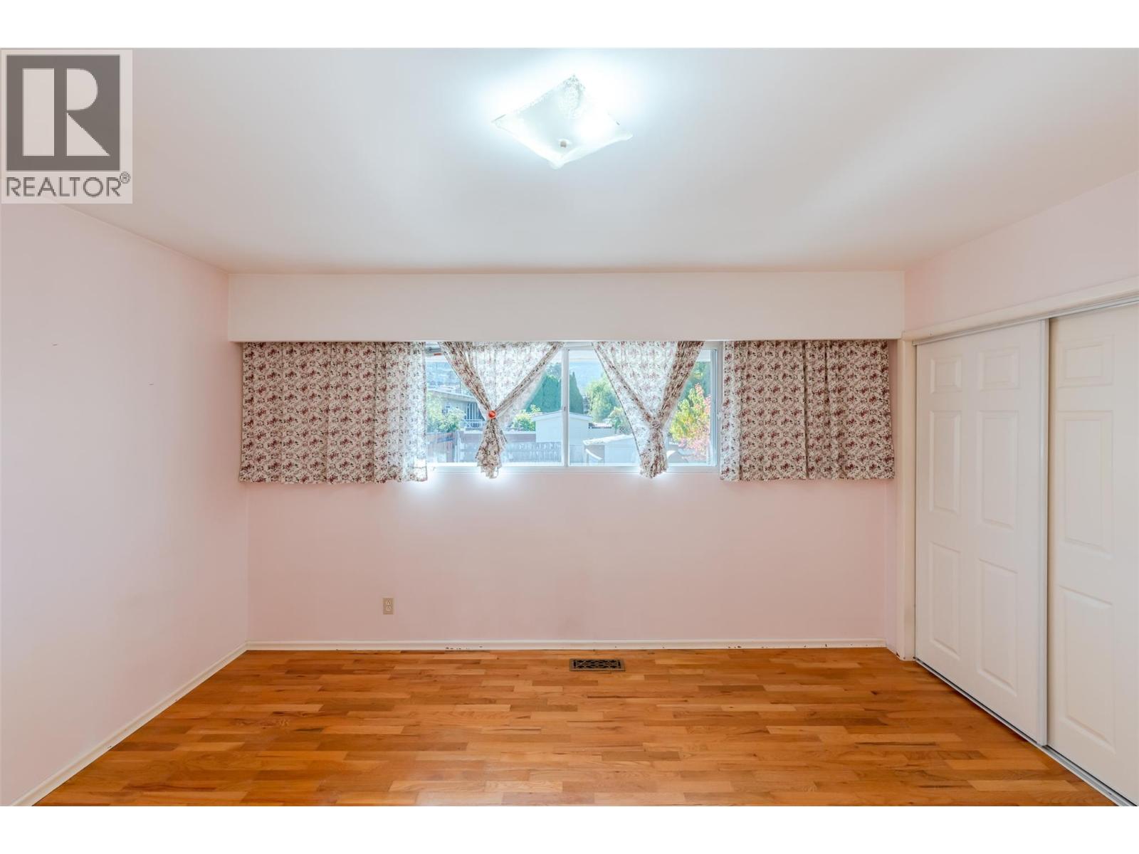 1574 Ridgedale Avenue, Penticton