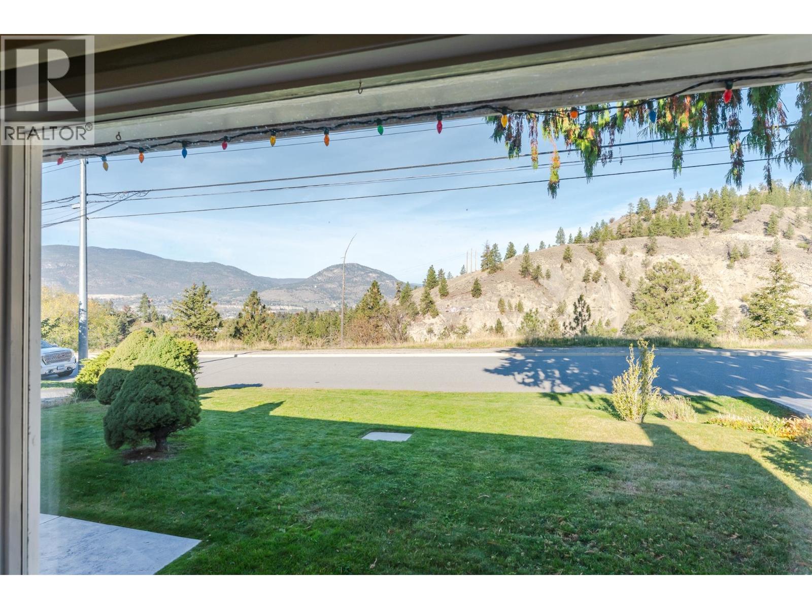 1574 Ridgedale Avenue - 8
