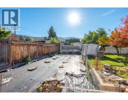 1574 Ridgedale Avenue, Penticton, BC V2A2S4 Photo 52