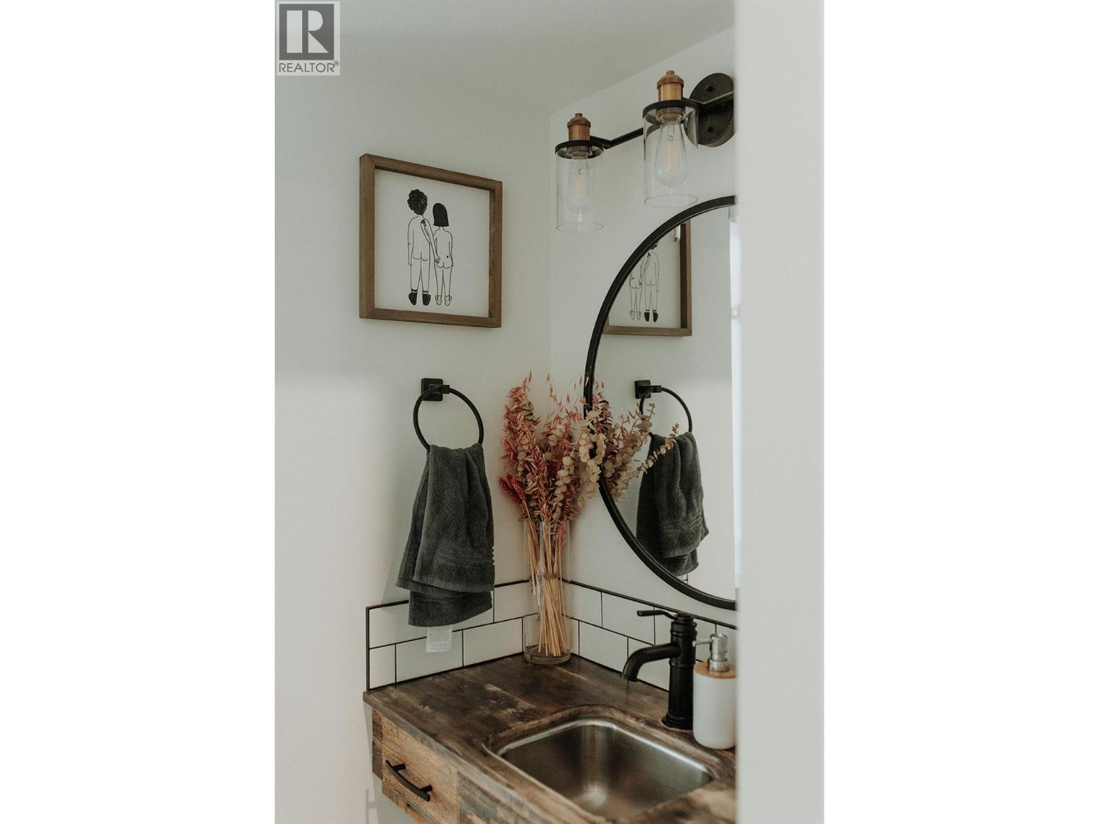 4311 25 Street, Vernon