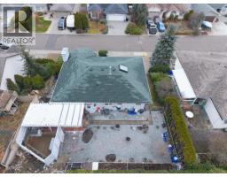 4205 Wellington Drive, Vernon, BC V1T9H7 Photo 32