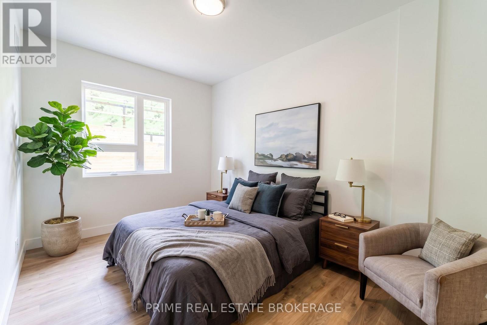228 Mcconnell Street — photo 29