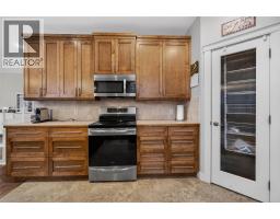 5pc Ensuite bath - 1581 20 Street Ne Unit# 36, Salmon Arm, BC V1E0A7 Photo 13